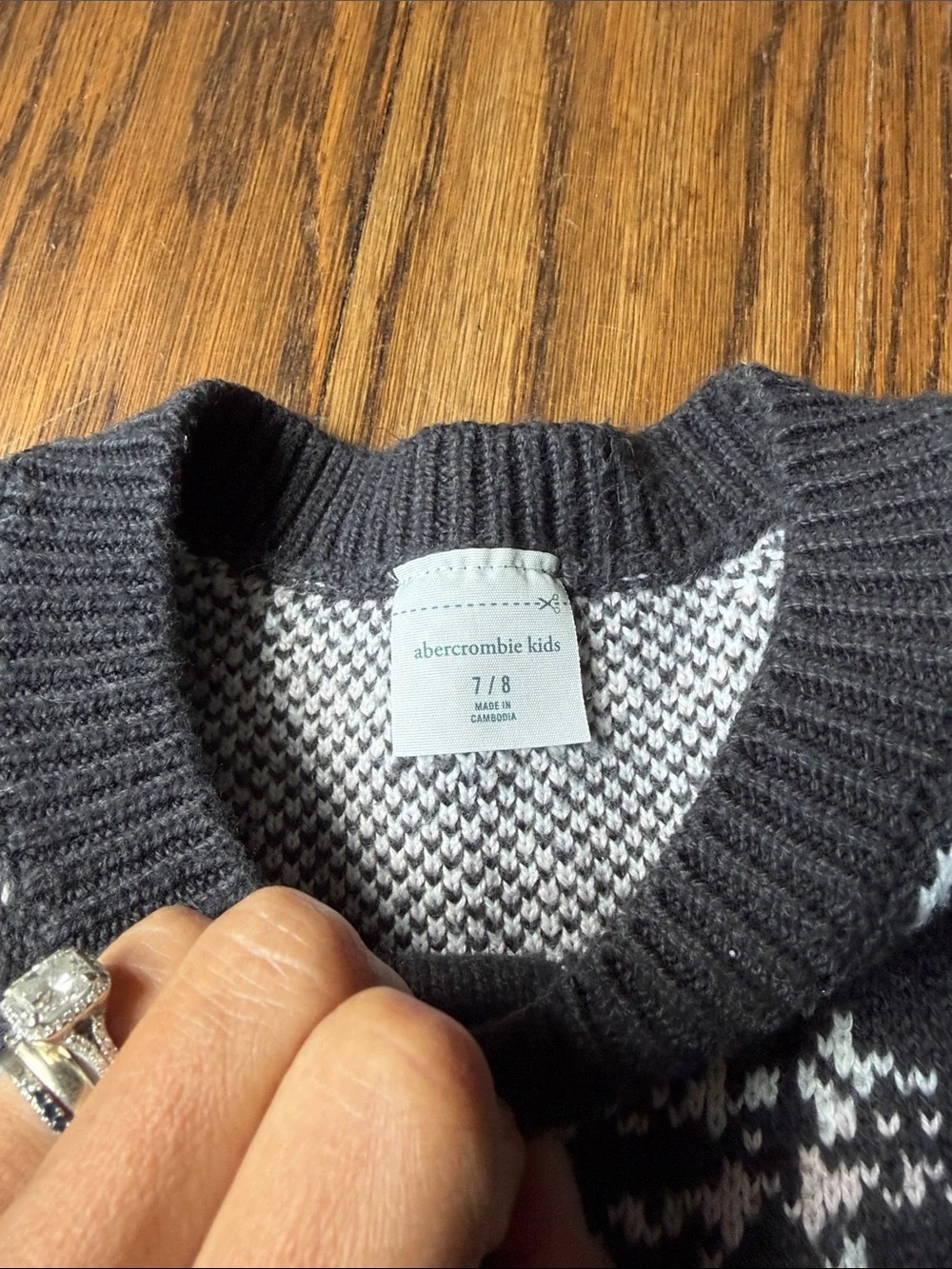 Black & White Plaid Knit Two-Piece Set - Sweater Cardigan/Skirt- Abercrombie-7/8